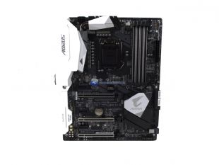 GIGABYTE-AORUS-Z270X-Gaming-7-6